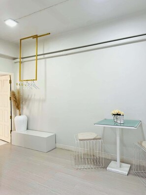 Basic Single Room, Patio | Living area