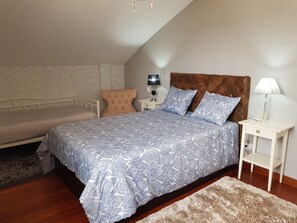 3 chambres, accès à Internet