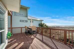 House (4 Bedrooms) | Property amenity