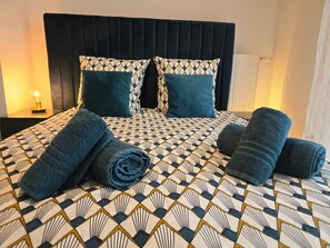 2 habitaciones, tabla de planchar con plancha y wifi gratis 
