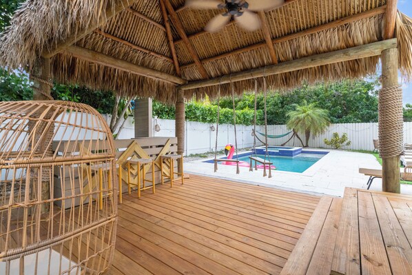 Outdoor pool, a heated pool