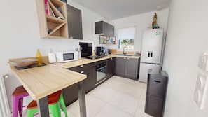 Fridge, microwave, oven, dishwasher