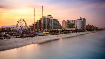 House (5 Bedrooms) | Property amenity