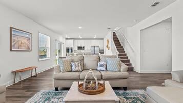 House (5 Bedrooms) | Property amenity