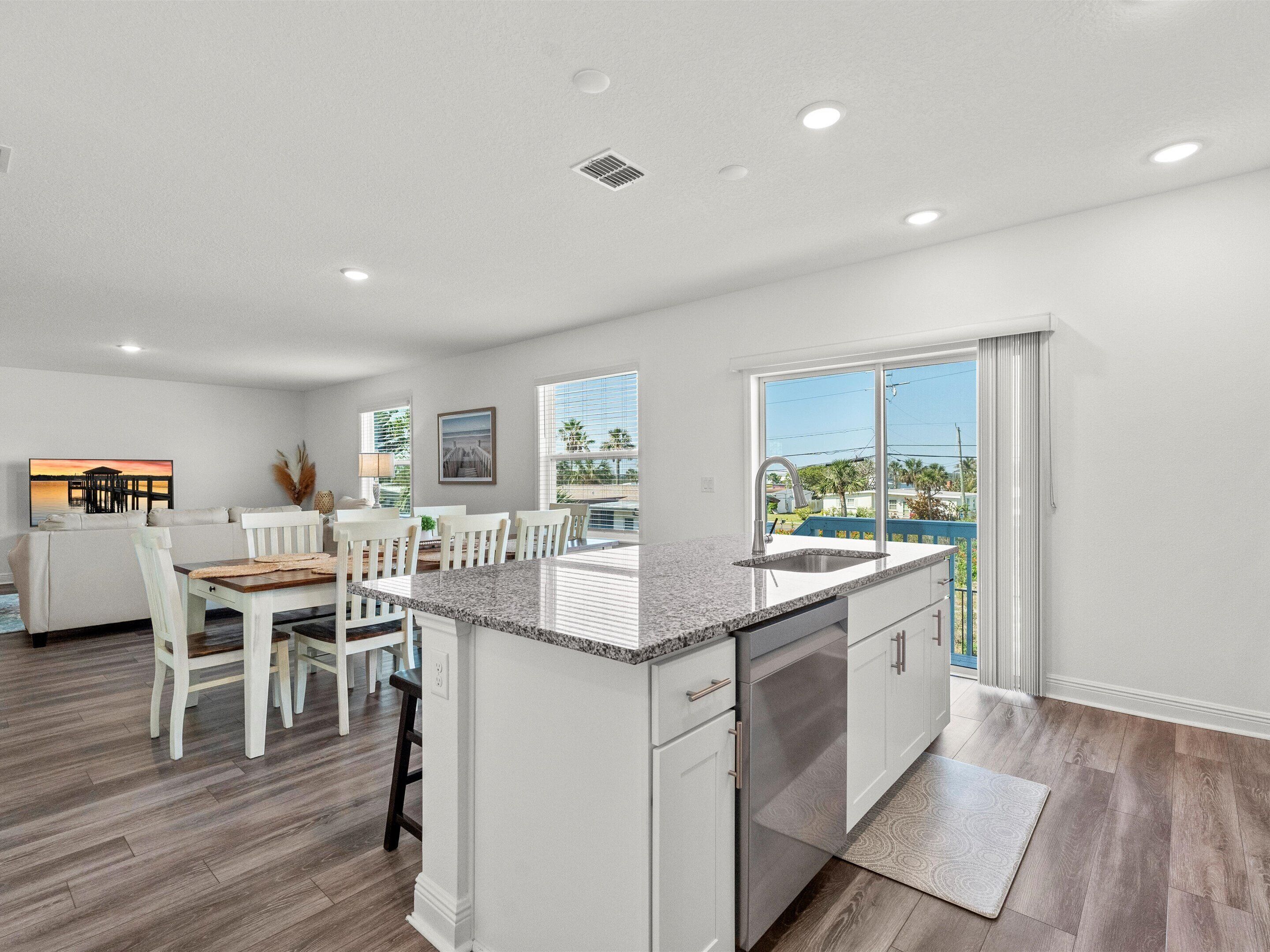 House (5 Bedrooms) | Property amenity