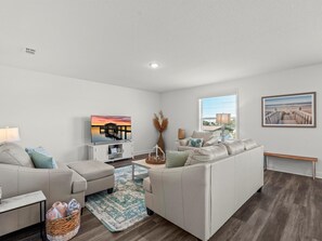 House (5 Bedrooms) | Property amenity