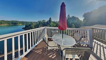Studio (4 Bedrooms) | Property amenity