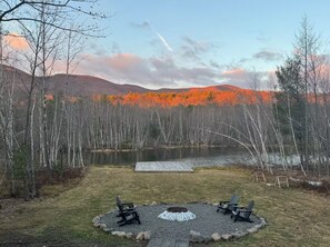 Property grounds - The Moon House Dome: A Private Waterfront Escape to Fish, Canoe & Unwind (Acra)