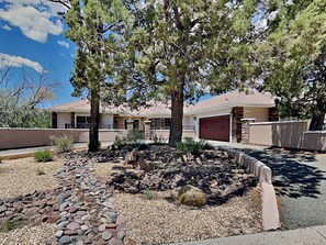 Front of property - Sierra Silver by Ruidoso Vacation Rentals (Ruidoso)