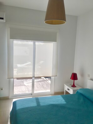 3 habitaciones, tabla de planchar con plancha y wifi 