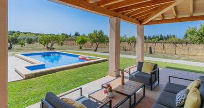 Villa Sera de Caimari with pool by Home Villas 360