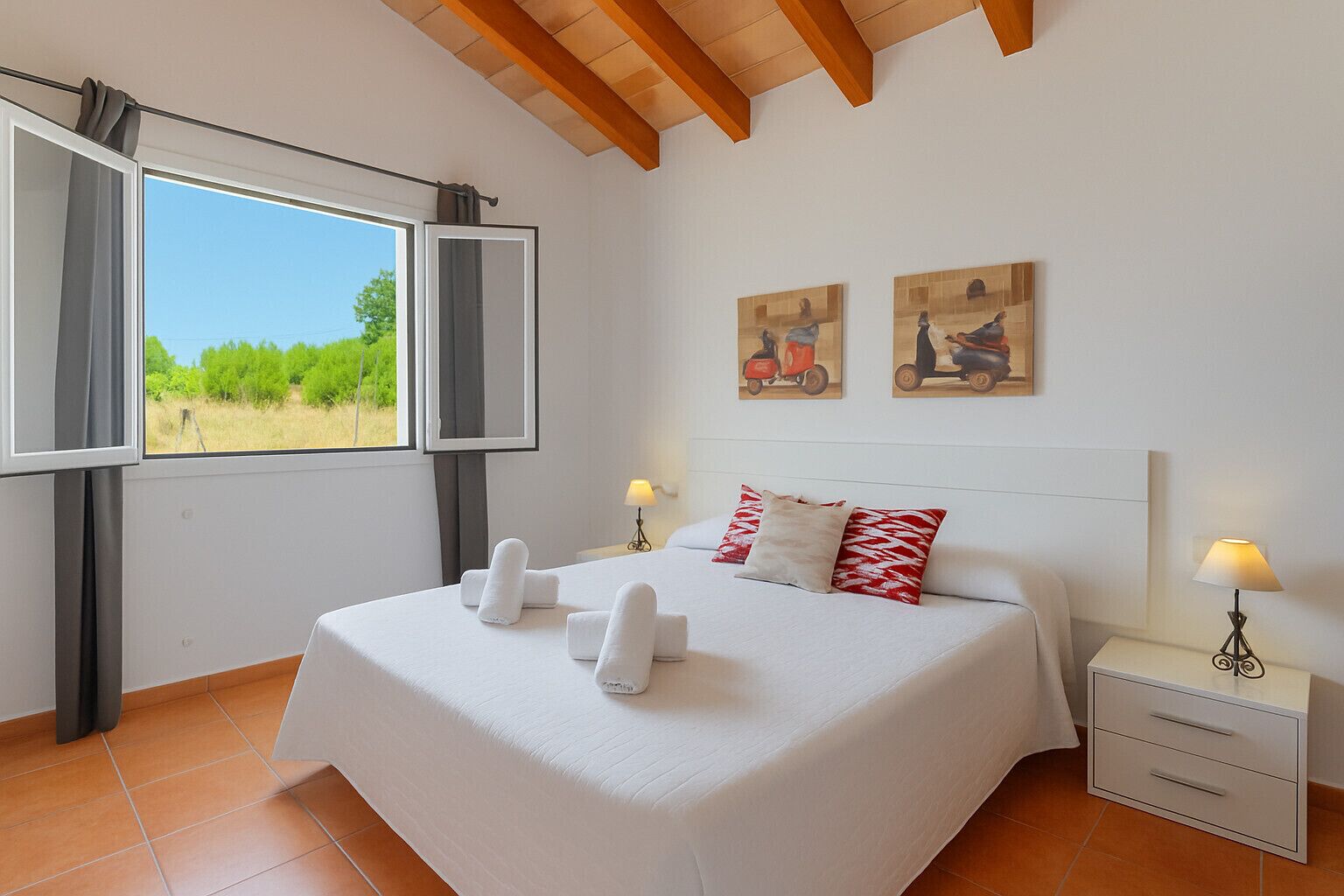 3 habitaciones, tabla de planchar con plancha y wifi gratis 