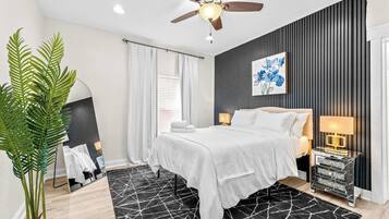 Maison, 2 grands lits, patio, vue jardin (Barefoot Bungalow)