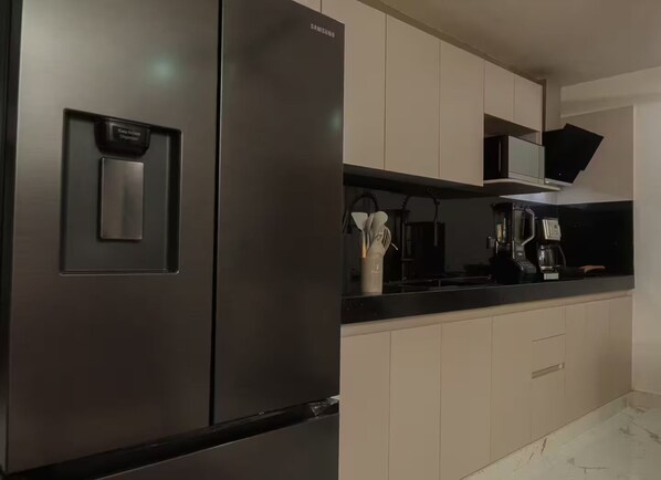 Private kitchen - Luxury and comfort, air-conditioned | 4 min paseo montejo (Mérida)