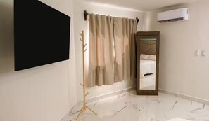 3 bedrooms, iron/ironing board, WiFi, bed sheets - Luxury and comfort, air-conditioned | 4 min paseo montejo (Mérida)