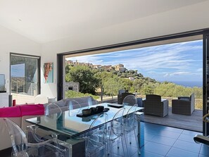 Dining - Beautiful villa, panoramic village view, sea view (Monticello)