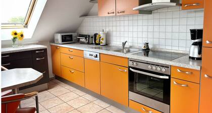 Apartment 'Haus schöne Aussicht bei Chemnitz' with Mountain View, Balcony and Wi-Fi