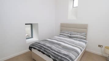 3 phòng ngủ, trang trí khác biệt