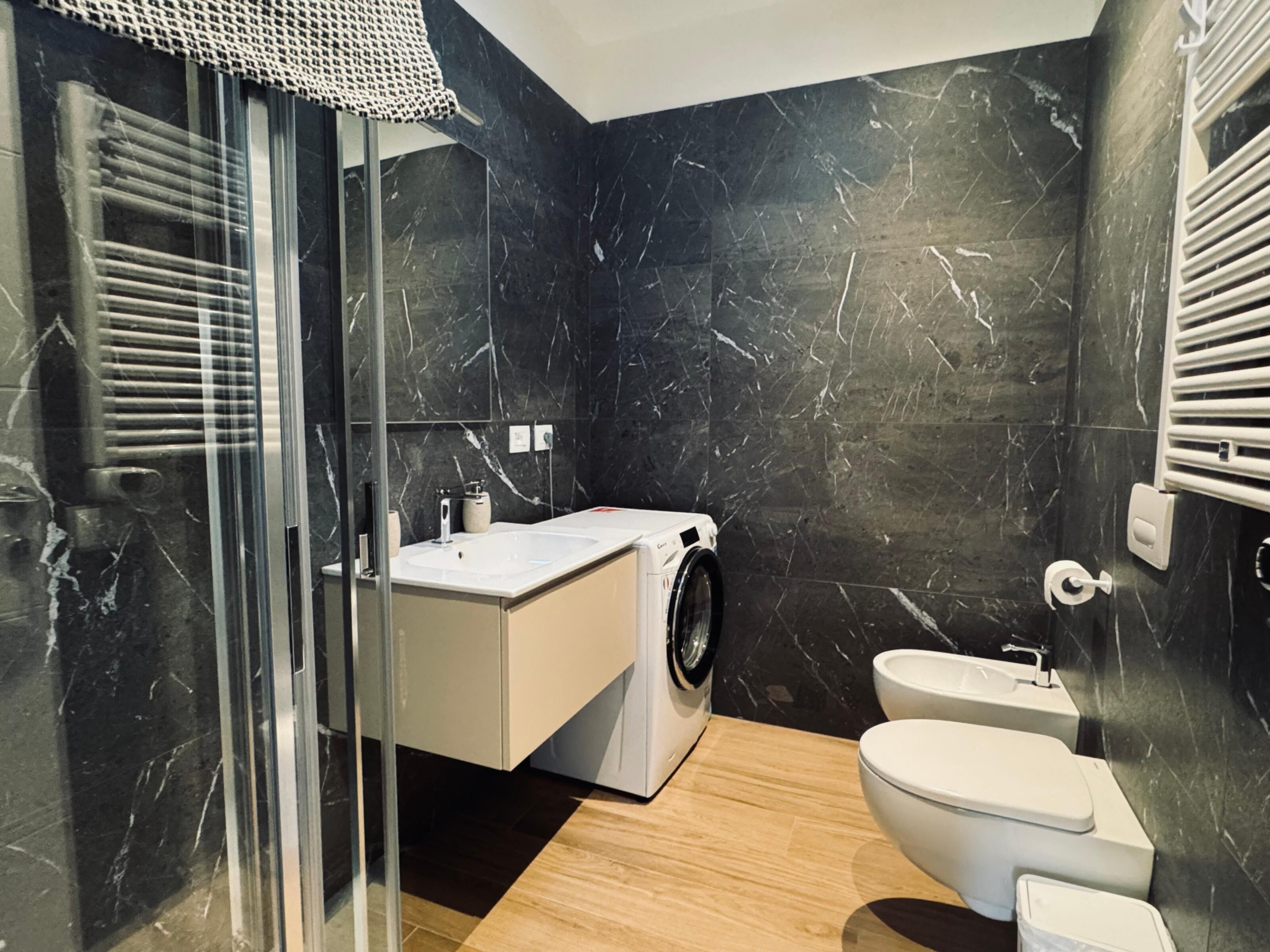 Haartrockner, Handtücher