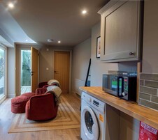 Casa familiar, vistas al jardín | Cocina privada