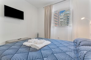 1 室のベッドルーム、WiFi、ベッドシーツ