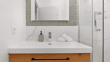 City-Apartment, 2 Schlafzimmer, Nichtraucher | Badezimmer