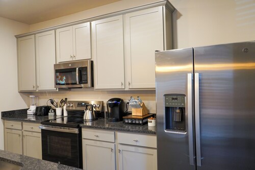 Brand New Construction -Modern 3/2.5 Near Auburn Campus & RTJ Golf Trail