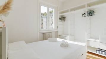 2 Schlafzimmer, BĂŒgeleisen/BĂŒgelbrett