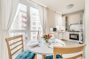 Deluxe Apartment, 1 Bedroom, Balcony | Living area