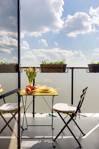 ARI - ARED Luxurious Apartments