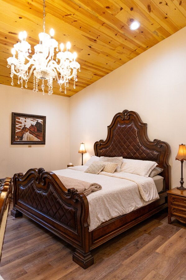 1 bedroom, iron/ironing board, travel cot, free WiFi