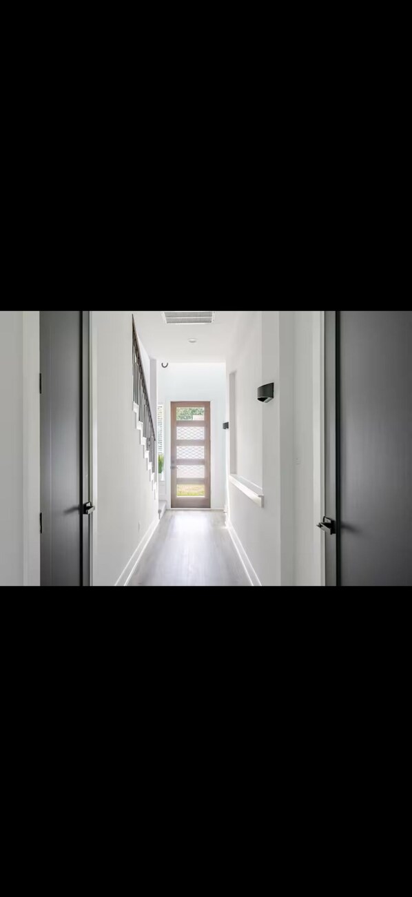 Interior - Lucky Street Townhome in vibrant Houston (Houston)