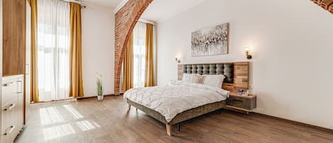 Apartment, 2 Bedrooms, Balcony | Desk, laptop workspace, iron/ironing board, free cots/infant beds