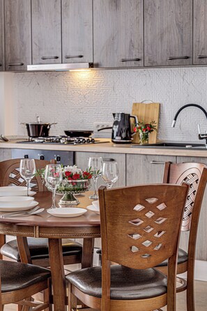 Apartment, 2 Bedrooms, Balcony | Private kitchen | Full-size fridge, oven, stovetop, coffee/tea maker