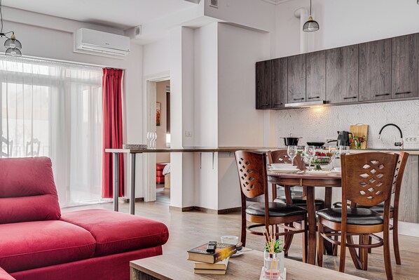 Apartment, 2 Bedrooms, Balcony | Living area