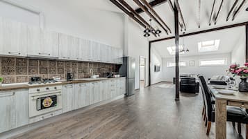 Appartement, 1 slaapkamer, uitzicht op de stad | Uitzicht vanuit de kamer