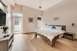 Apartment, 1 Queen Bed with Sofa bed, Balcony