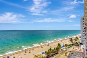 Beach - Waveside Getaway (Fort Lauderdale)
