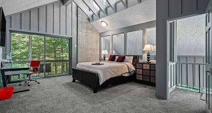 Indoor Pool|Sauna|Theater Room|Bar|Sleeps 10