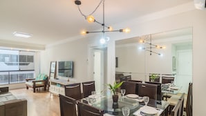 Unclassified image, 3 of 10, button - Apt w/ 3 Bedrooms, 120m From the Beach Lhe0201 (Balneário Camboriú)