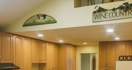 Wonderful 3-bedroom house with AC in Farmingdale