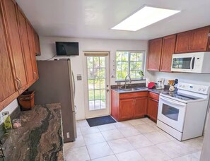 Microwave, oven, stovetop