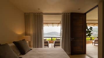 In-room safe, iron/ironing board, free WiFi