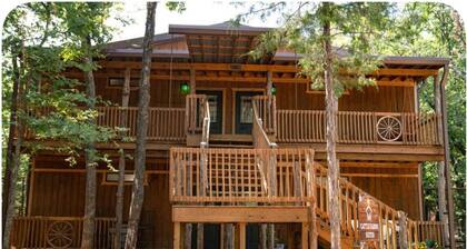 Waggoner - Stay with our Giraffe, Puzzles and Jigsaw!