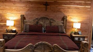 1 bedroom, iron/ironing board, travel crib, free WiFi