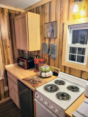 Microwave, oven, stovetop