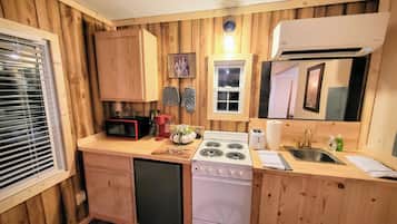 Microwave, oven, stovetop
