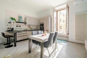 Dining - Guest House San Giacomo*Holidays in Apulia* in the centre to 5 min Teatro Curci (Barletta)