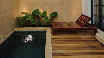 Suíte luxo | Piscina particular