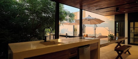 平面電視、Netflix、串流服務